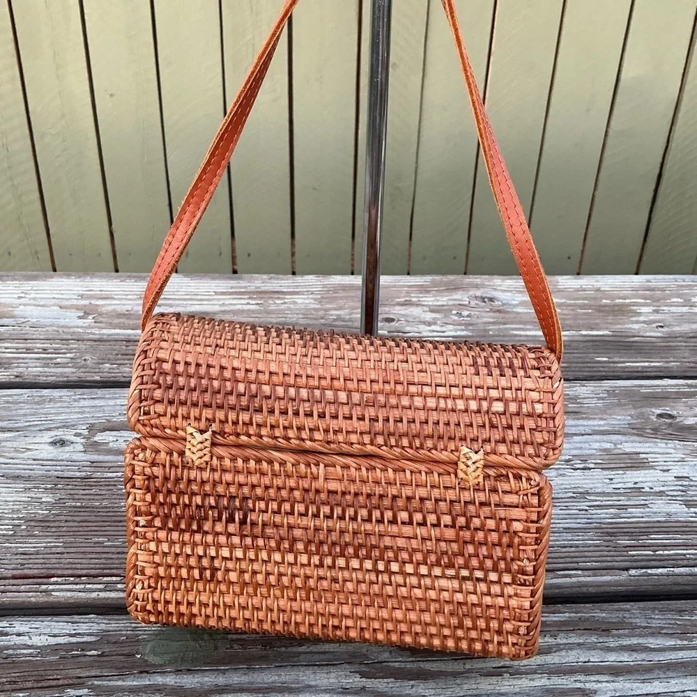 Vintage Brown Woven Crossbody Leather Strap Bag